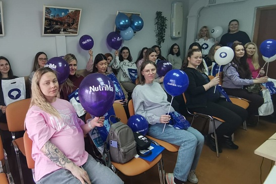 Страховые представители Красноярского филиала «СОГАЗ-Мед» поздравили будущих мам с «Днем беременных», новости, пресс-релизы, статьи, «СОГАЗ-Мед», омс